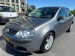 Grijs Gebruikt 2008 VW Golf VI Trendline Hatchback | € 5.450 (Goede deal)