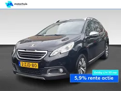 Zwart Gebruikt 2015 Peugeot 2008 Allure SUV | € 10.945 (Eerlijke prijs)