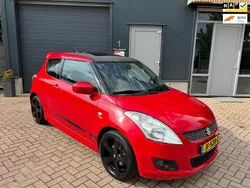 Rood Gebruikt 2011 Suzuki Swift Comfort Hatchback | € 3.799 (Eerlijke prijs)