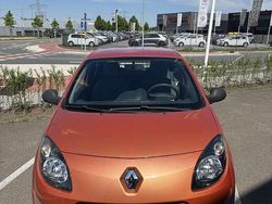 Oranje Gebruikt 2010 Renault Twingo Dynamique Hatchback | € 3.800