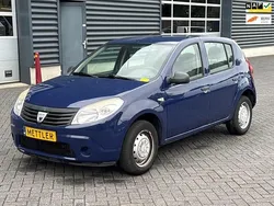 Blauw Gebruikt 2009 Dacia Sandero Hatchback | € 1.450 (Super prijs)