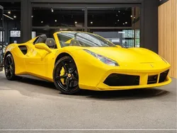 Geel Gebruikt 2017 Ferrari 488 Cabriolet | € 289.995 (Super prijs)