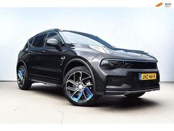 Zwart Gebruikt 2023 Lynk & Co 01 SUV | € 28.888 (Eerlijke prijs)