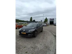 Zwart Gebruikt 2015 Renault Mégane GrandTour Bose Edition Stationwagen | € 7.250 (Eerlijke prijs)