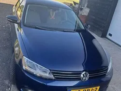 Blauw Gebruikt 2011 VW Jetta Comfortline Sedan | € 5.000 (Goede deal)