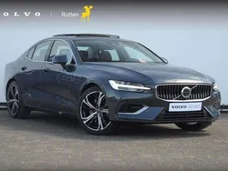 Blauw Gebruikt 2024 Volvo S60 Ultimate Sedan | € 41.840 (Eerlijke prijs)