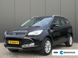 Zwart Gebruikt 2016 Ford Kuga Titanium SUV | € 15.935 (Eerlijke prijs)