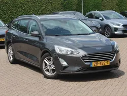 Grijs, metallic lak Gebruikt 2019 Ford Focus Business Edition Stationwagen | € 10.250 (Goede deal)