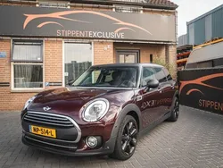 Rood Gebruikt 2017 Mini Clubman Stationwagen | € 10.900 (Goede deal)