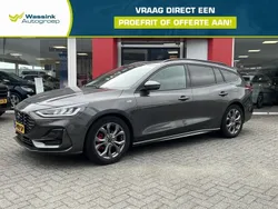 Grijs Gebruikt 2023 Ford Focus ST-Line Stationwagen | € 23.785 (Eerlijke prijs)