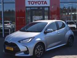 Grijs Gebruikt 2023 Toyota Yaris Hybrid Hatchback | € 20.990 (Goede deal)