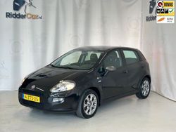 Zwart Gebruikt 2015 Fiat Punto Young Hatchback | € 4.999 (Eerlijke prijs)