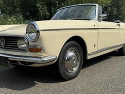 Wit Gebruikt 1968 Peugeot 404 Cabriolet | € 44.000