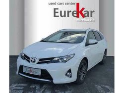 Wit Gebruikt 2015 Toyota Auris Stationwagen | € 11.990 (Goede deal)