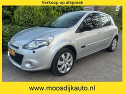 Grijs Gebruikt 2011 Renault Clio R.S. Hatchback | € 8.995 (Iets duurder)