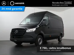Zwart Nieuw 2024 Mercedes Sprinter Van | € 50.945