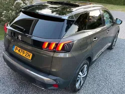 Grijs Gebruikt 2017 Peugeot 3008 Allure MPV | € 13.999 (Super prijs)
