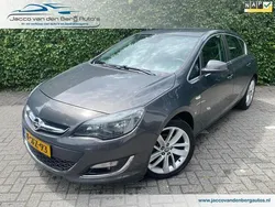 Grijs, metallic lak Gebruikt 2013 Opel Astra Sport Hatchback | € 4.321 (Super prijs)