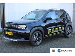 Zwart Nieuw 2025 Fiat Panda La Prima SUV | € 26.900 (Eerlijke prijs)