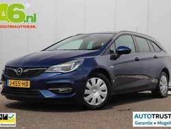 Blauw Gebruikt 2020 Opel Astra Business Edition Stationwagen | € 11.999 (Goede deal)