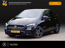 Zwart Gebruikt 2024 Mercedes B250e AMG line MPV | € 40.950 (Eerlijke prijs)