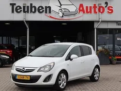 Wit Gebruikt 2014 Opel Corsa Hatchback | € 4.985 (Eerlijke prijs)