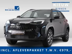 Zwart Nieuw 2025 Toyota Yaris Cross Team SUV | € 32.950 (Eerlijke prijs)