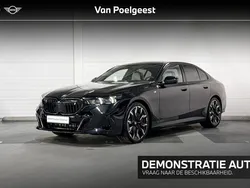 Saphirschwarz (donker zwart) Gebruikt 2025 BMW i5 M Sport Sedan | € 84.900