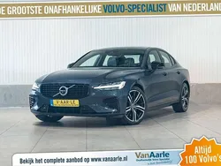 Blauw Gebruikt 2021 Volvo S60 R-Design Sedan | € 35.450 (Eerlijke prijs)