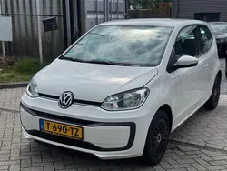 Wit Gebruikt 2017 VW up! take up! Hatchback | € 4.950 (Goede deal)