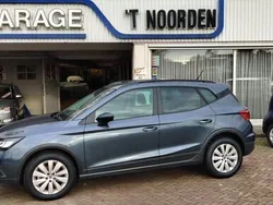 Grijs Gebruikt 2022 Seat Arona Business SUV | € 22.750 (Eerlijke prijs)