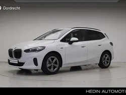 Wit Gebruikt 2023 BMW 225 Active Tourer Comfort Edition MPV | € 38.895 (Eerlijke prijs)