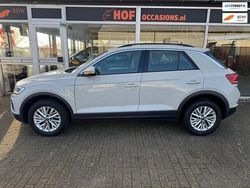 Grijs Gebruikt 2024 VW T-Roc Edition SUV | € 28.750 (Super prijs)