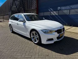 Wit Gebruikt 2017 BMW 320 M Sport Stationwagen | € 14.950 (Super prijs)