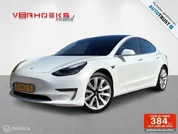 Wit Gebruikt 2019 Tesla Model 3 Long Range RWD Sedan | € 23.750 (Goede deal)