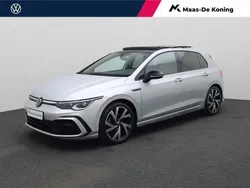 Grijs Gebruikt 2024 VW Golf VIII R-line Hatchback | € 36.440 (Eerlijke prijs)