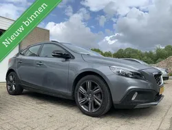 Grijs Gebruikt 2016 Volvo V40 CC Kinetic Stationwagen | € 11.450 (Eerlijke prijs)
