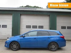 Blauw Gebruikt 2014 Toyota Auris Hatchback | € 9.750 (Goede deal)
