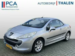 Grijs Gebruikt 2009 Peugeot 207 Cabriolet | € 3.750 (Eerlijke prijs)