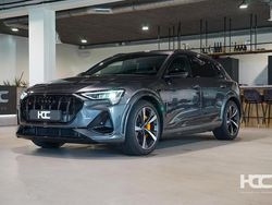Grijs Gebruikt 2022 Audi e-tron Sport SUV | € 49.950 (Goede deal)