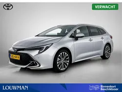 Grijs Gebruikt 2024 Toyota Corolla Hybrid Stationwagen | € 32.950