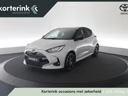 Grijs Gebruikt 2023 Toyota Yaris Hybrid Sport Hatchback | € 26.950 (Eerlijke prijs)