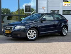 Blauw, metallic lak Gebruikt 2006 Audi A3 Attraction Hatchback | € 2.999 (Eerlijke prijs)