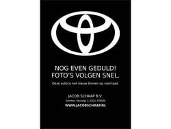 Wit Gebruikt 2023 Toyota C-HR Limited SUV | € 32.499 (Iets duurder)