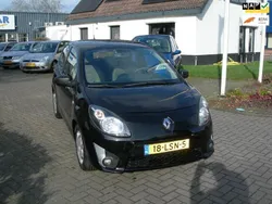 Zwart Gebruikt 2010 Renault Twingo Authentique Hatchback | € 2.599 (Eerlijke prijs)