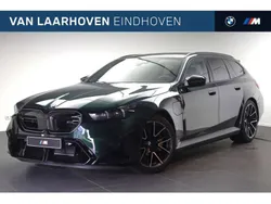Groen Nieuw 2025 BMW M5 Stationwagen | € 179.676 (Iets duurder)