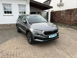 Grijs Gebruikt 2023 Skoda Karoq Sport SUV | € 30.990 (Super prijs)