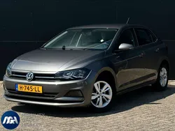 Grijs Gebruikt 2019 VW Polo Beats Hatchback | € 18.900 (Eerlijke prijs)