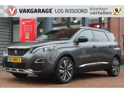 Grijs, metallic lak Gebruikt 2017 Peugeot 5008 GT-line MPV | € 13.500 (Iets duurder)
