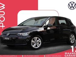 Zwart Gebruikt 2023 VW Golf VIII Business Hatchback | € 21.950 (Eerlijke prijs)